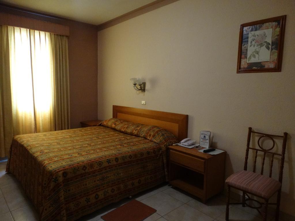 Hotel Astromundo Reynosa Bagian luar foto